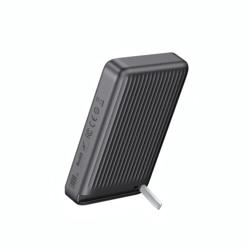 پاوربانک مک دودو مدل MC-7811 ظرفیت 10000 میلیآمپر ساعت با توان 30 وات